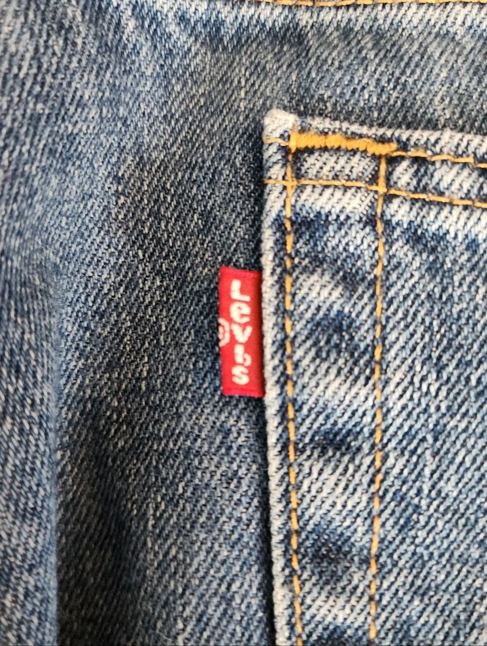 Levi's 505 Classic Men's Blue Denim Jeans 35 X 30